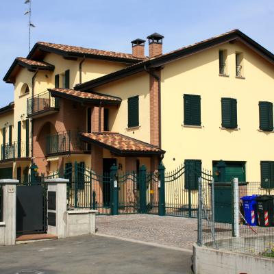 Giallo e mattone